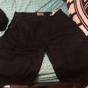 Men BTL cargo shorts